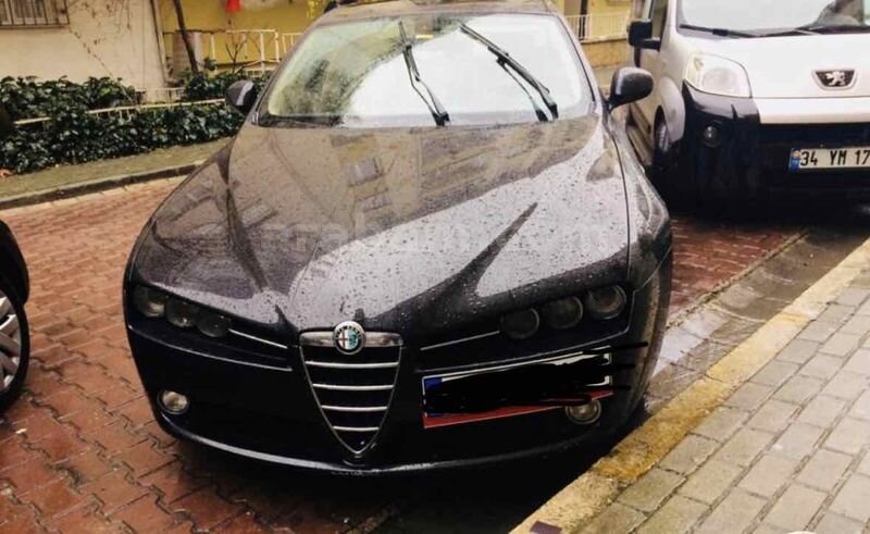 Sahibinden Alfa Romeo 159 1.9 JTD Distinctive 2008 Model 1