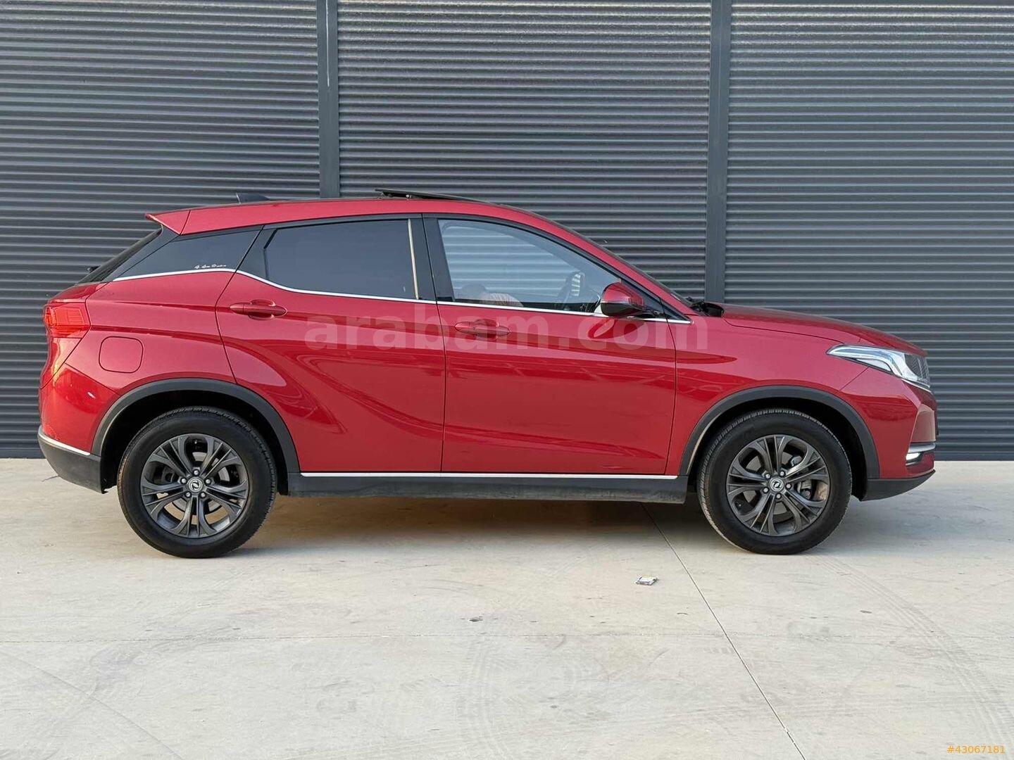 Galeriden DFSK Fengon 500 2023 Model Manisa 30.000 km Kırmızı 3