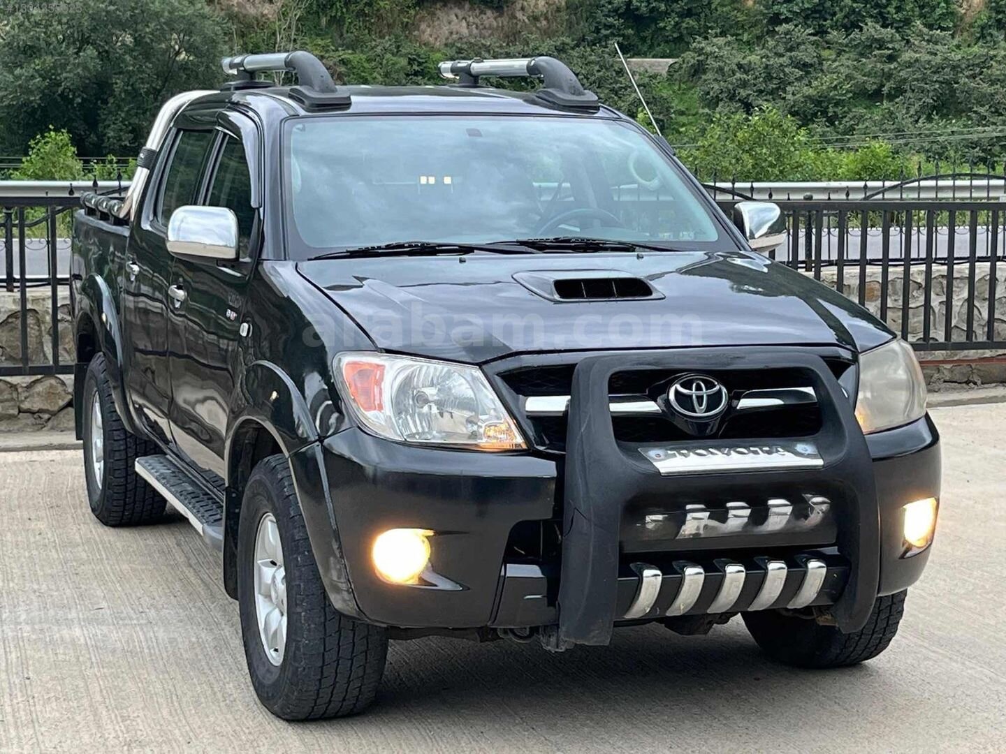 AUTO OLGUNDAN TOYATA HULUXS 4x4 4