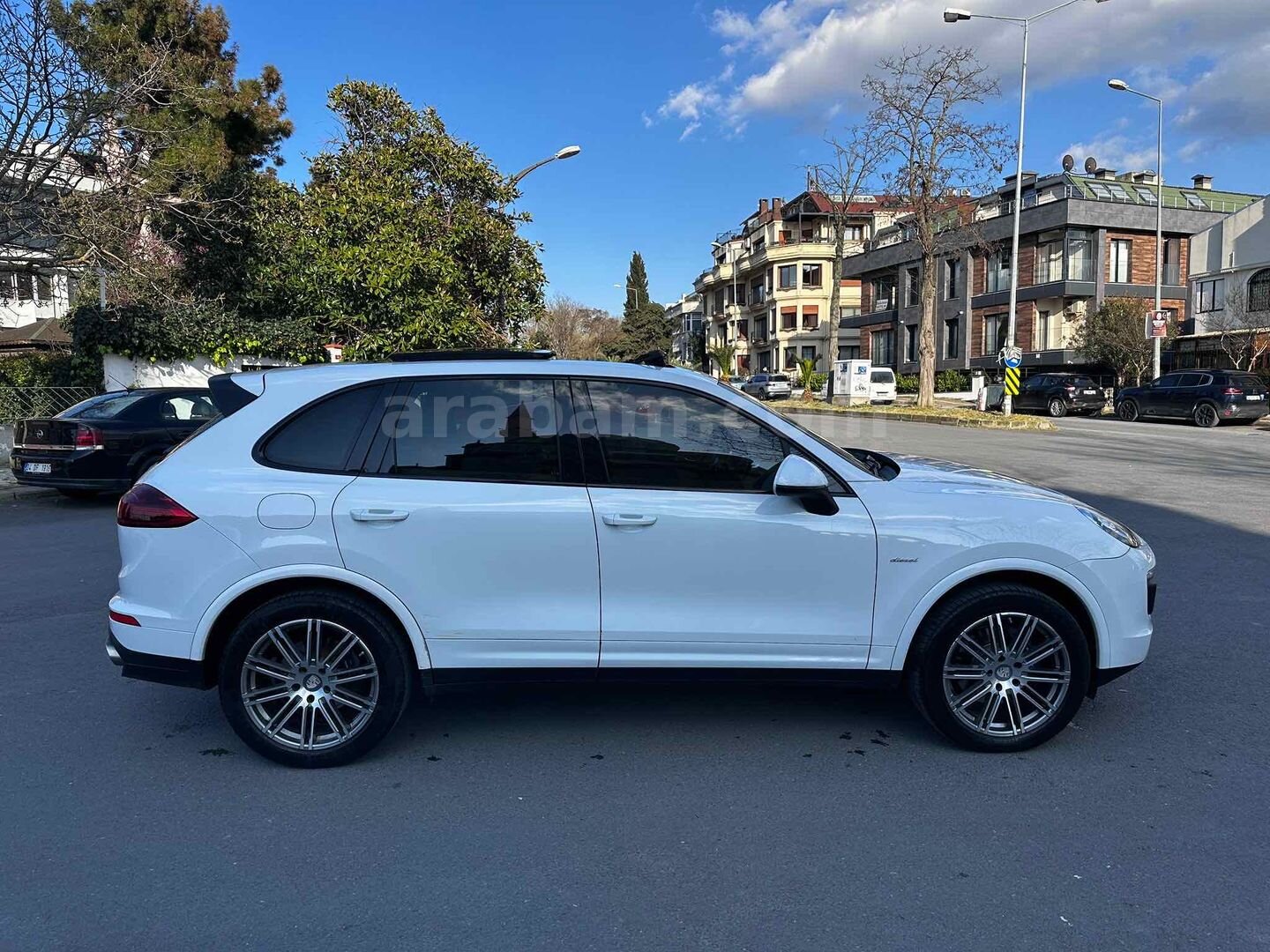 Sahibinden Porsche Cayenne 3.0 Diesel 2017 Model 3