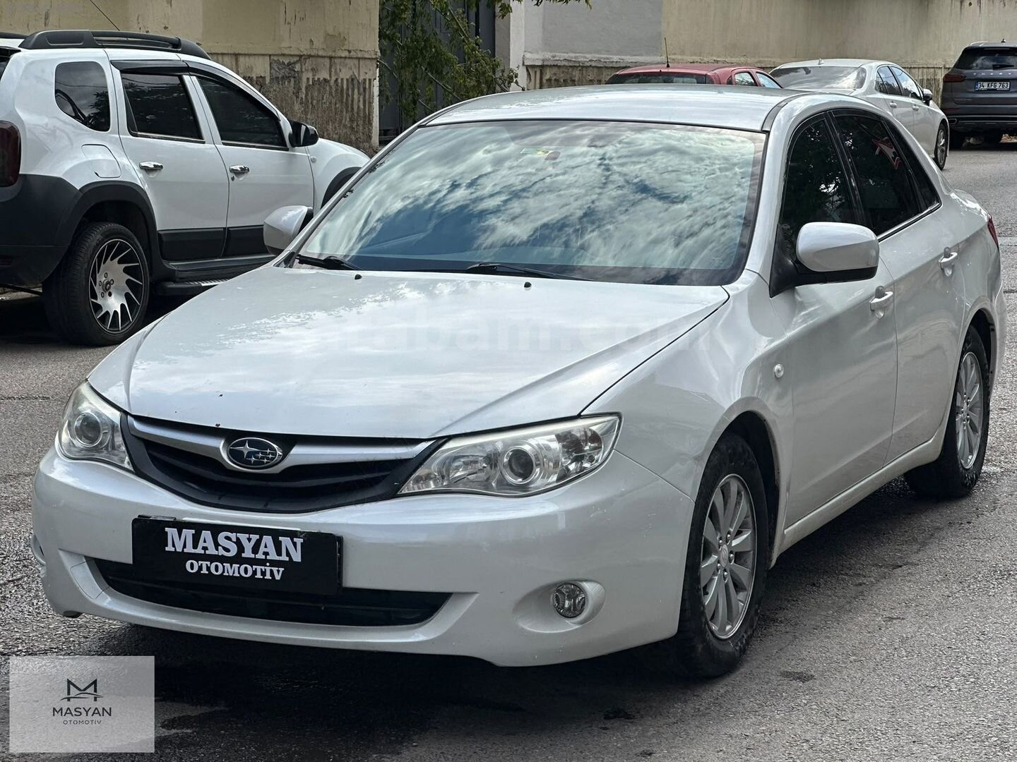 Galeriden Subaru Impreza 1.5 FWD 2010 Model İstanbul 215.000 km Beyaz 3