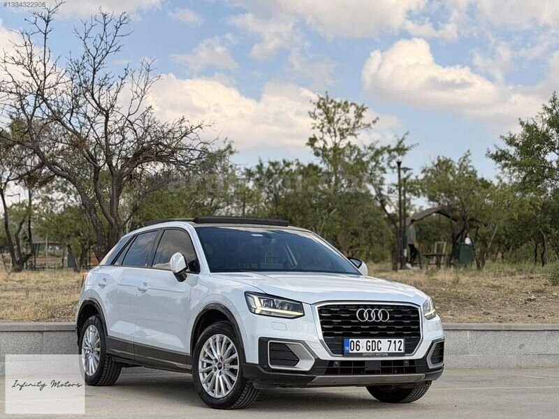 2020 AUDİ Q2 30 TDI HATASIZ BOYASIZ SERVİS BAK.