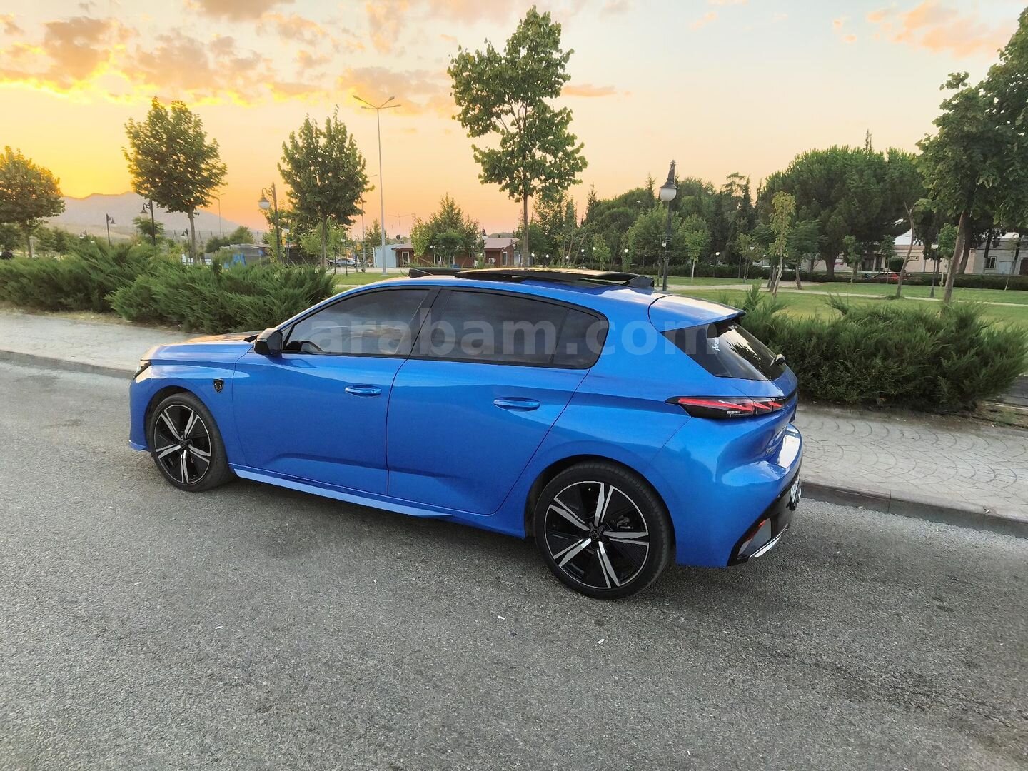 Sahibinden Peugeot 308 1.2 PureTech GT 2023 Model Manisa 61.500 km Mavi (metalik) 6