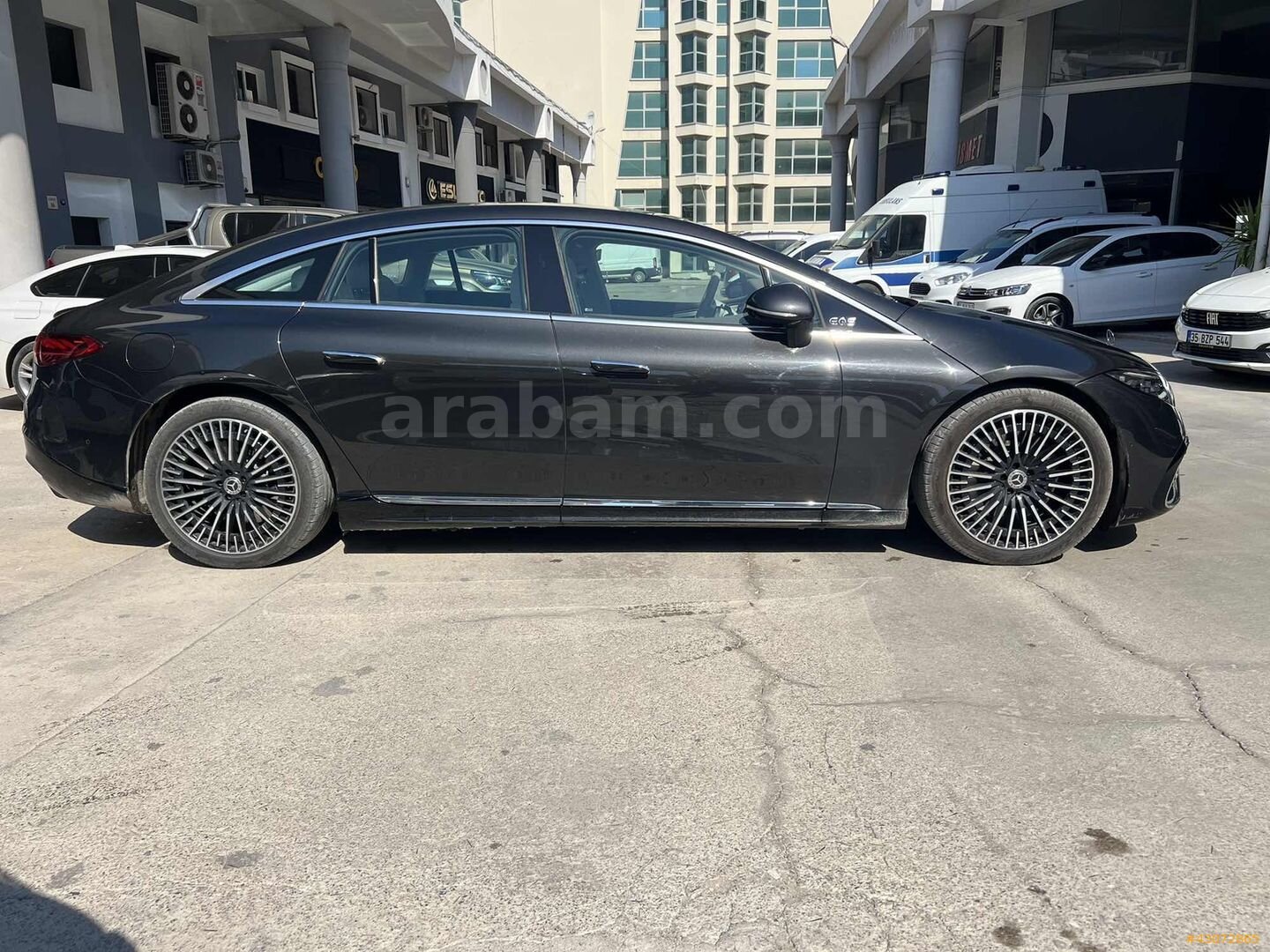 Galeriden Mercedes - Benz EQS 450+ 2025 Model İzmir 49.500 km Gri 3