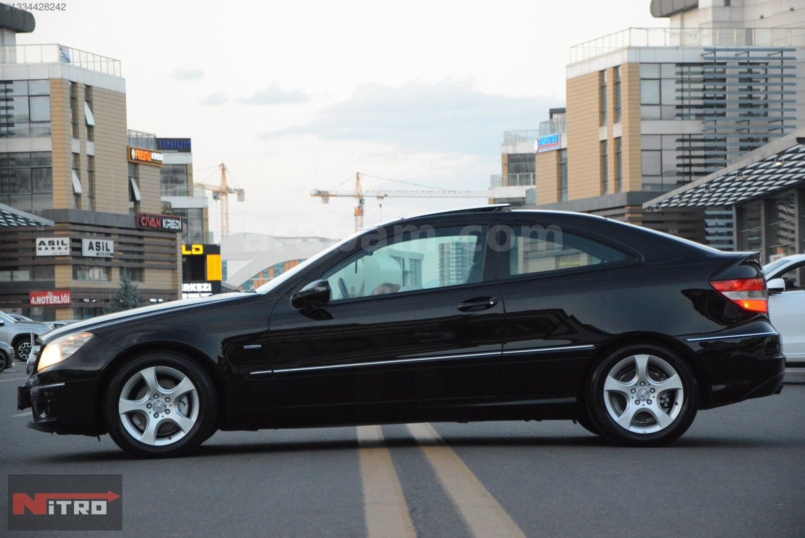 NİTRO MOTORS-210.000KM HATASIZ DEĞİŞENSİZ OTOMATİK CAM TAVAN CLC 7