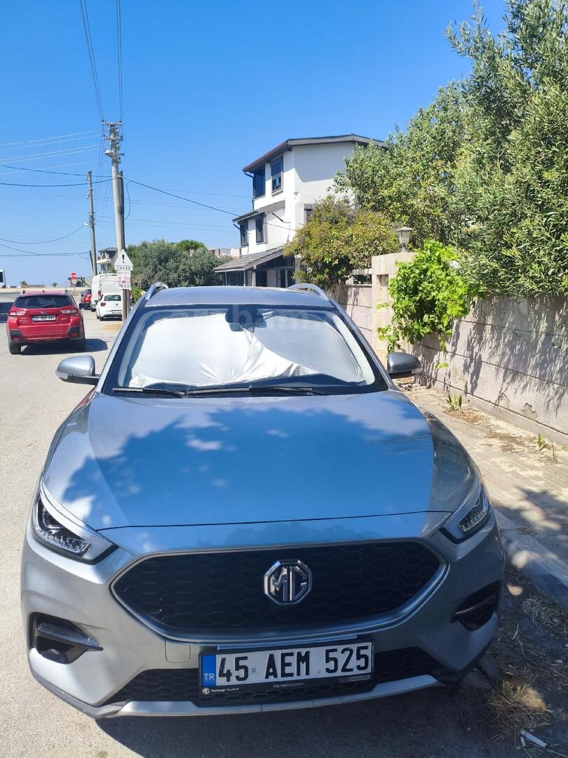 Öğretmenden MG ZS 1.5 Comfort 2025 Çıkışlı 2