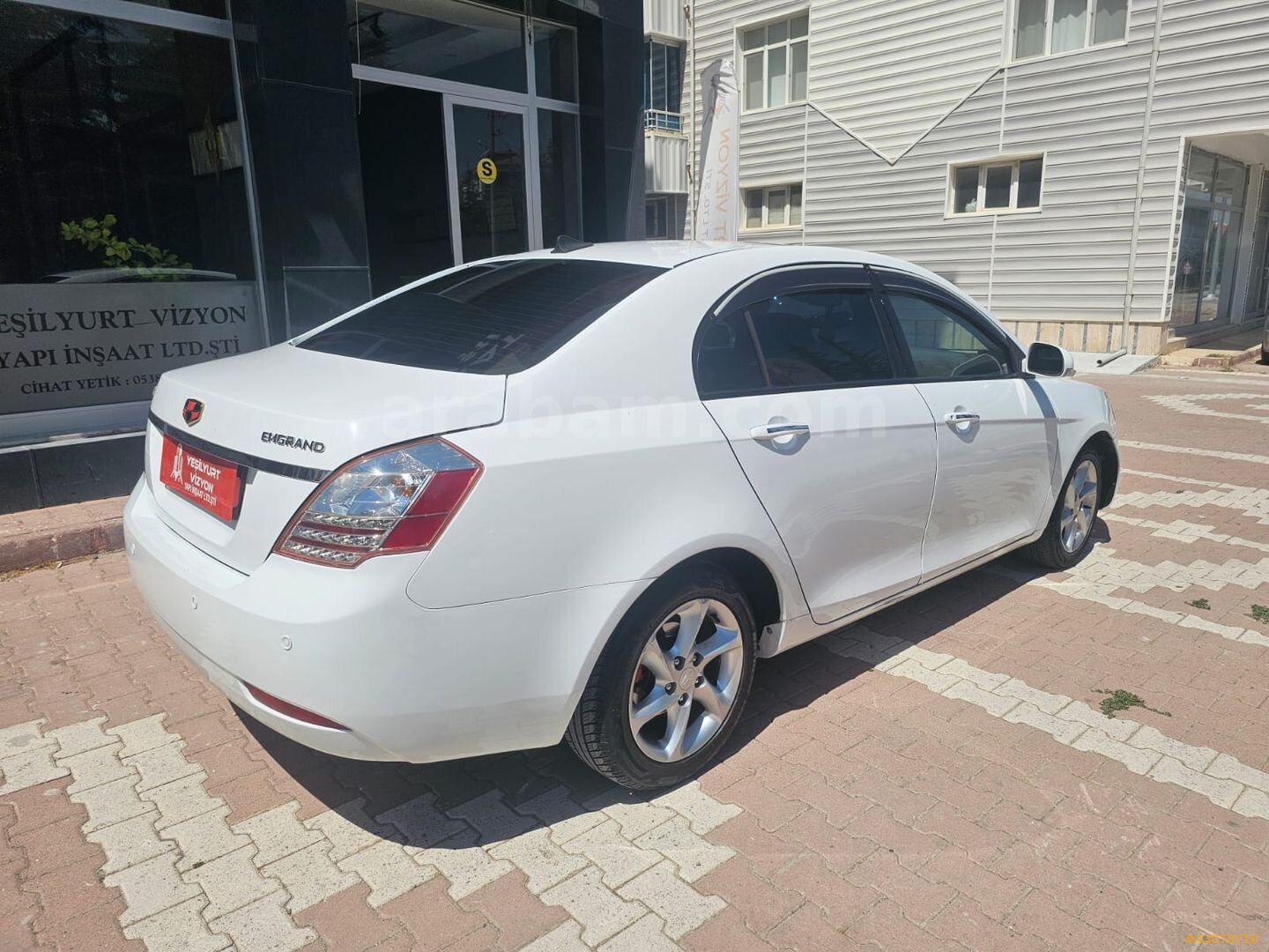 Galeriden Geely Emgrand 1.5 GSL Premium 2011 Model Konya 142.000 km Beyaz 5