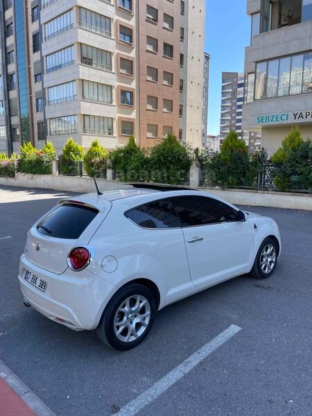 Sahibinden Alfa Romeo MiTo 1.3 JTD City 2013 Model 173.000 km Beyaz 7
