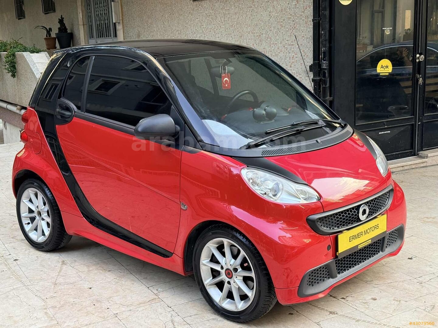 Galeriden Smart ForTwo 1.0 Passion 2013 Model İstanbul 105.000 km Kırmızı 3