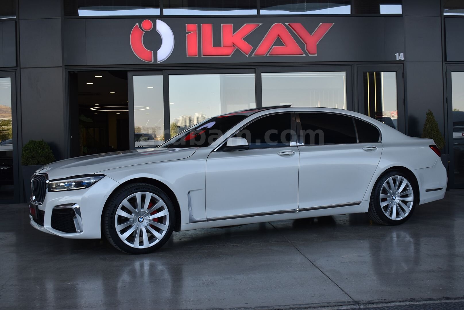İLKAY'DAN 2011 BMW 730LD 367,000 KM'DE