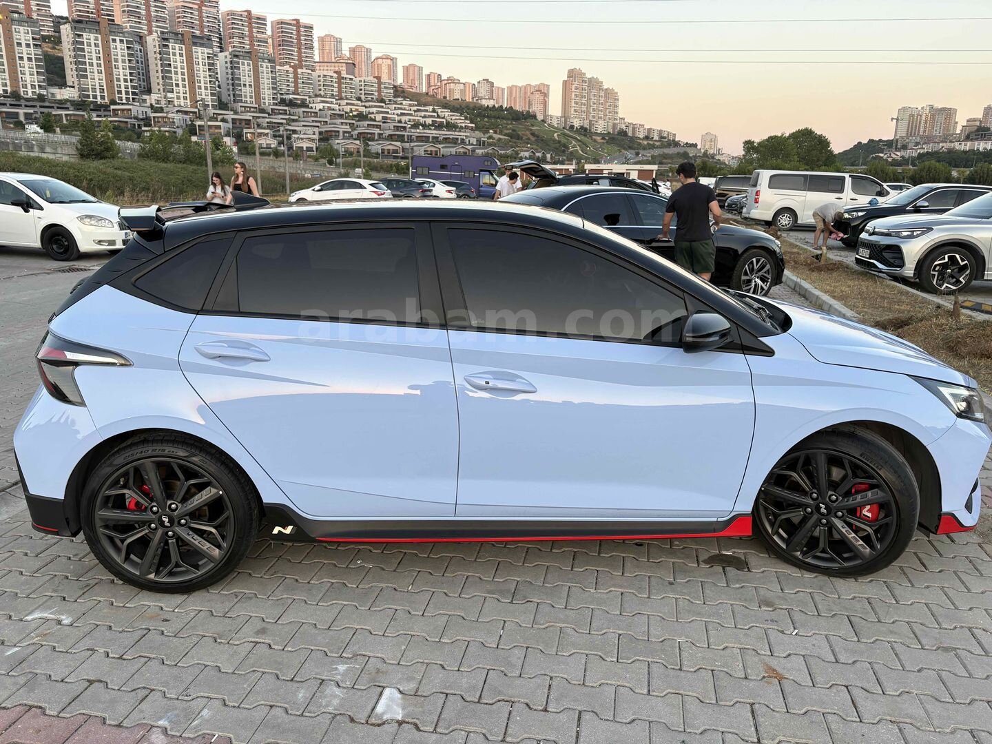 Sahibinden Hyundai i20 N 1.6 T-GDI 2024 Model İstanbul 38.500 km Mavi 3