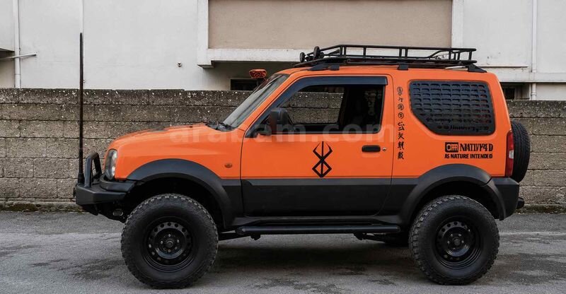 Yükseltilmiş Off-Road Suzuki Jimny 1.3 JLX 2004 Model
