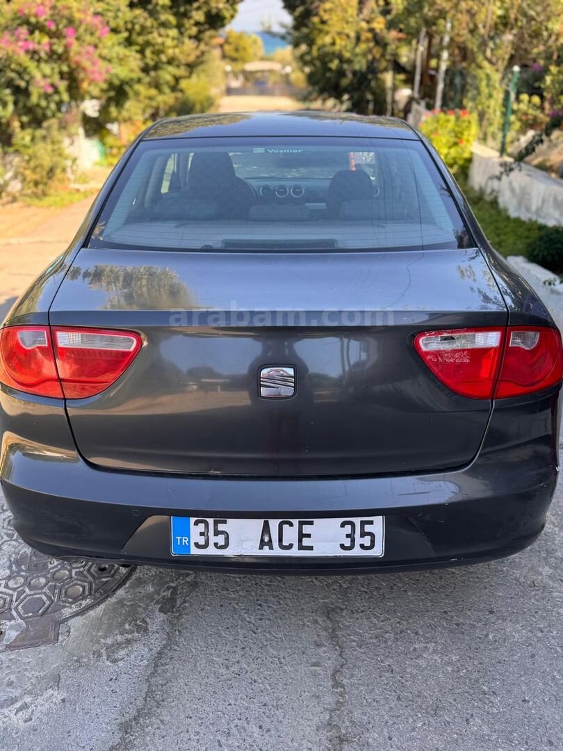 Sahibinden Seat Exeo 1.6 Style 2009 Model İzmir 270.000 km Siyah 1