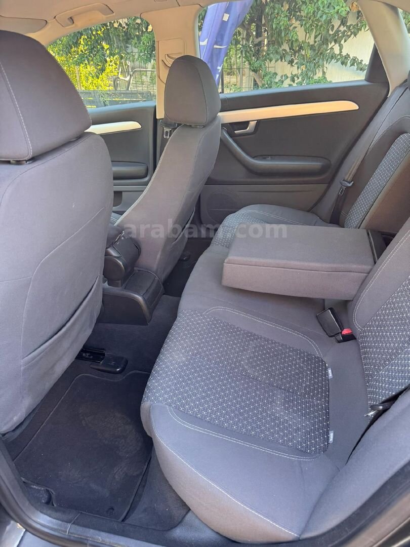 Sahibinden Seat Exeo 1.6 Style 2009 Model İzmir 270.000 km Siyah 3