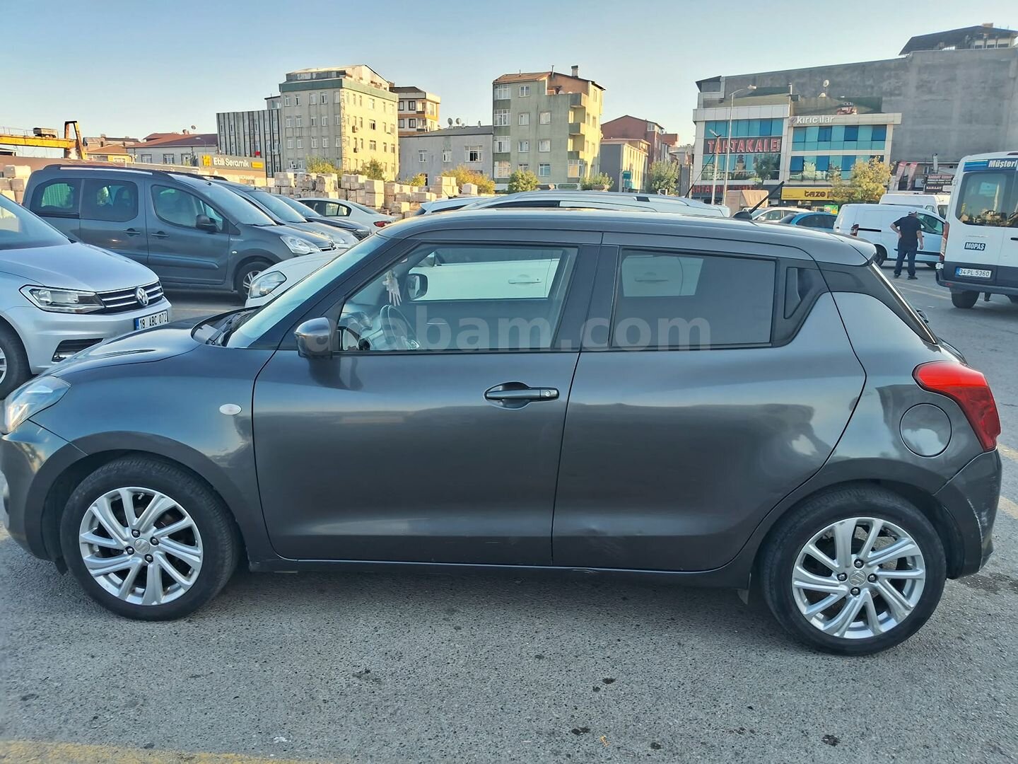 Sahibinden Suzuki Swift 1.2 Hibrit GL Techno 2021 Model 3