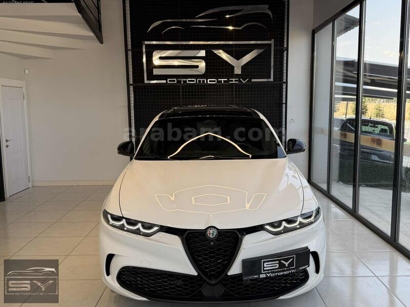 2024 ALFA ROMEO TRİBUTO İTALİANO 1.5 HYBRİT ÖZEL SERİ 3