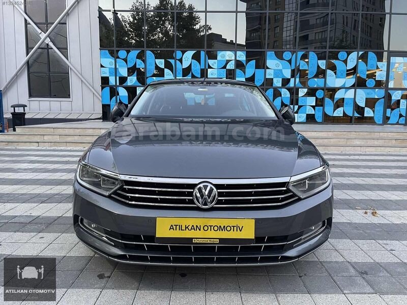 Galeriden Volkswagen Passat 2.0 TDi BlueMotion Comfortline 2015 Model İstanbul 258.000 km Gri