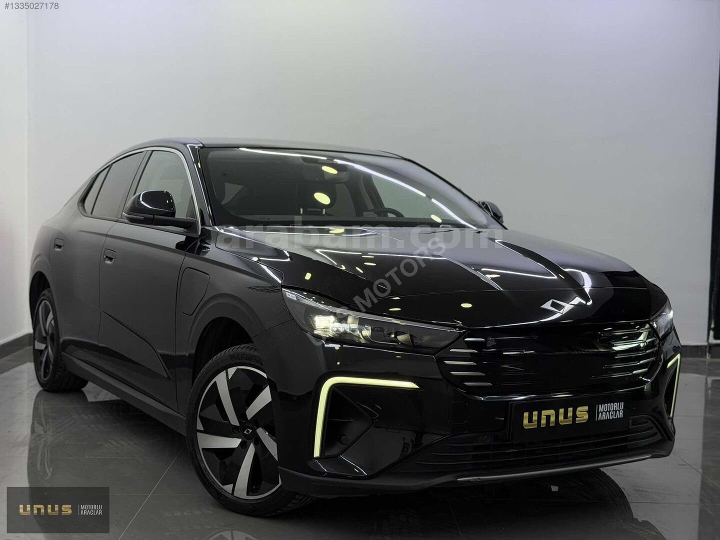 Galeriden TOGG T10F V1 Standart Menzil 2026 Model Ankara 24.900 km Siyah 1