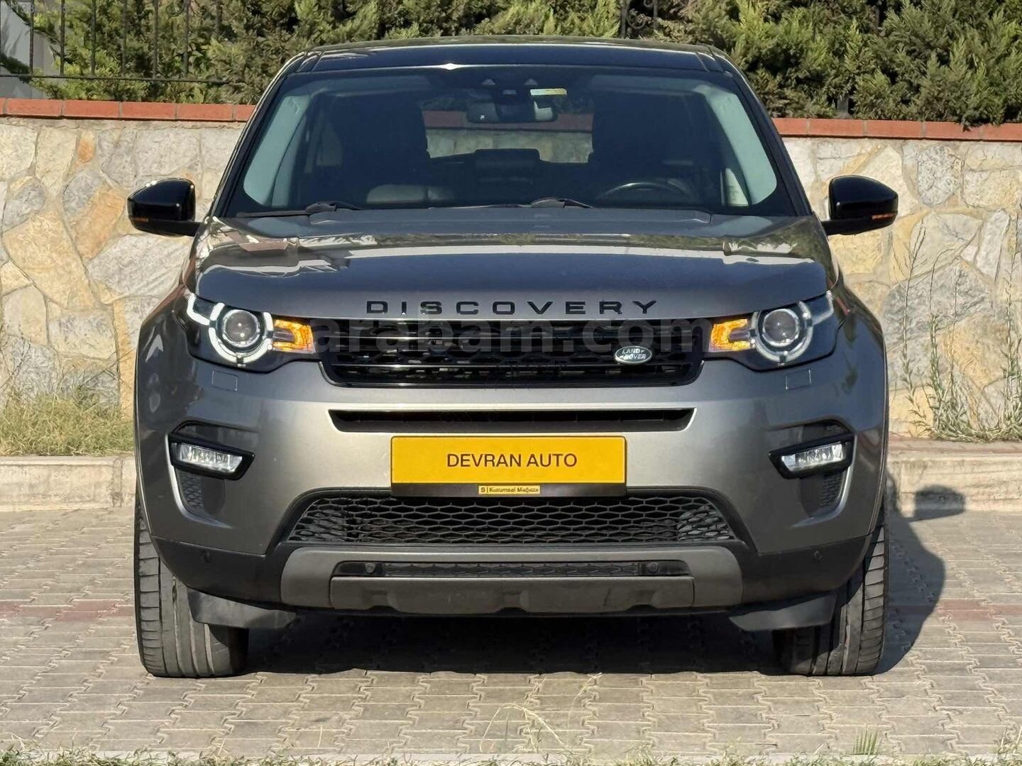 2017 ÇIKIŞLI LAND ROVER DEĞİŞENSİZ FIRSAT ARACI 2