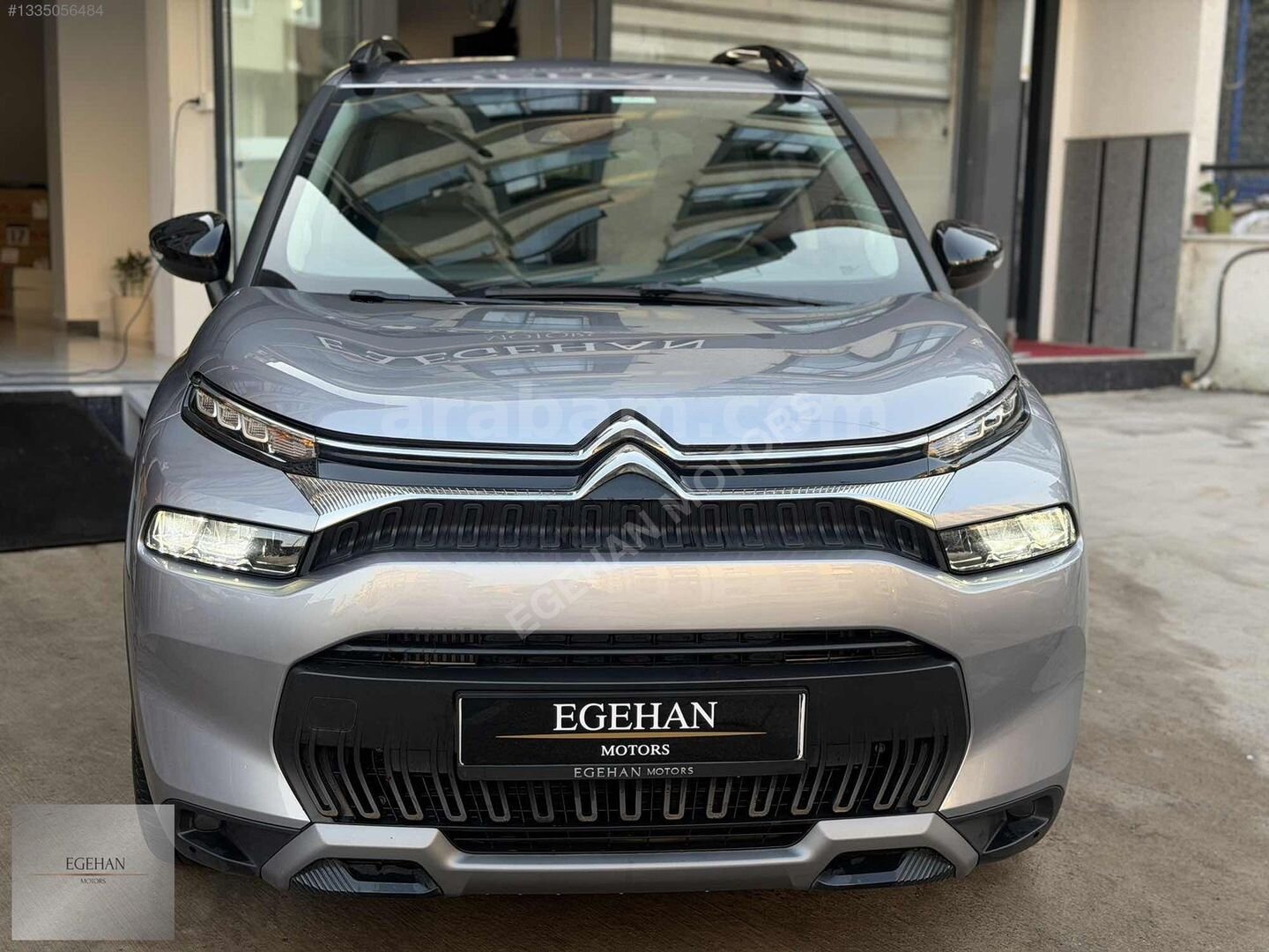 Galeriden Citroen C3 Aircross 1.2 PureTech Feel Bold 2023 Model İstanbul 43.000 km Gri 2