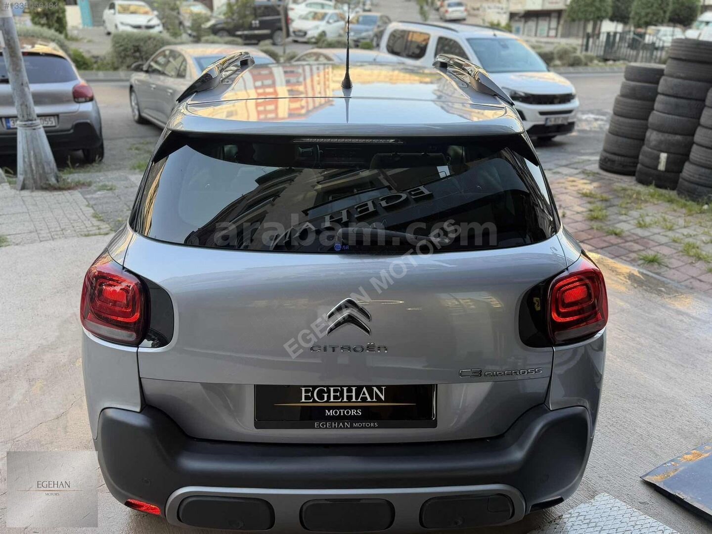 Galeriden Citroen C3 Aircross 1.2 PureTech Feel Bold 2023 Model İstanbul 43.000 km Gri 7