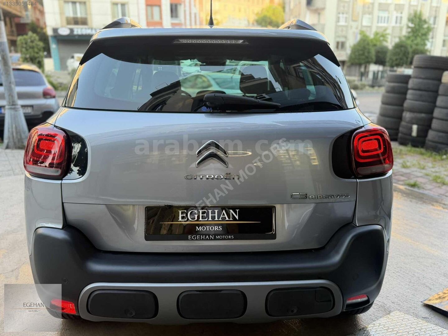 Galeriden Citroen C3 Aircross 1.2 PureTech Feel Bold 2023 Model İstanbul 43.000 km Gri 6