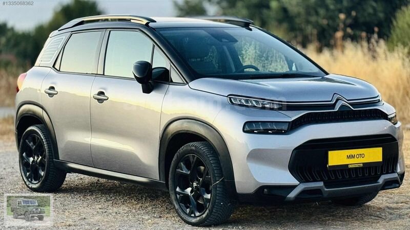 Galeriden Citroen C3 Aircross 1.2 PureTech Shine 2023 Model İzmir 32.000 km Gri