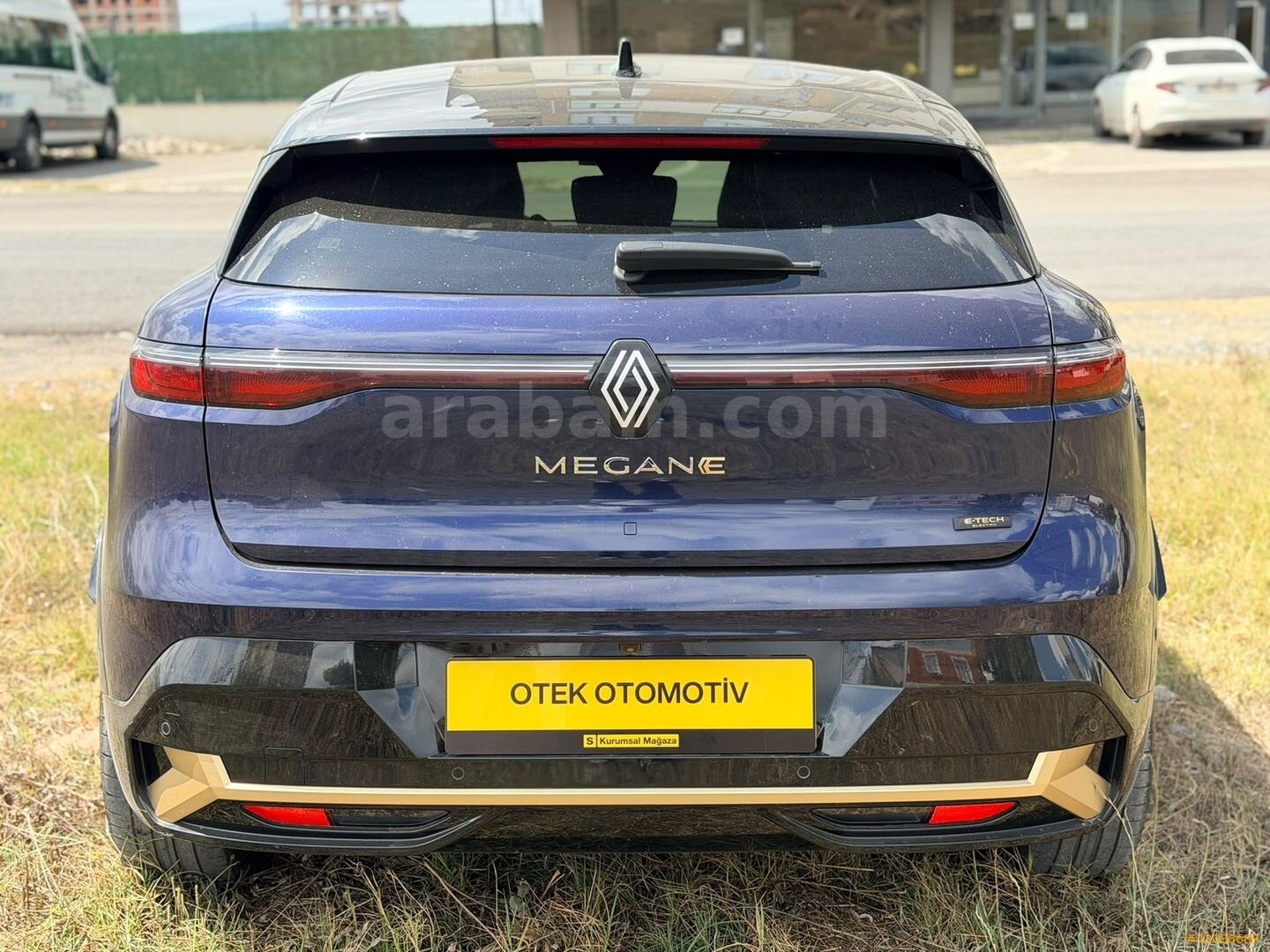 Galeriden Renault Megane E-Tech Iconic 2024 Model İstanbul 58.000 km Lacivert 2
