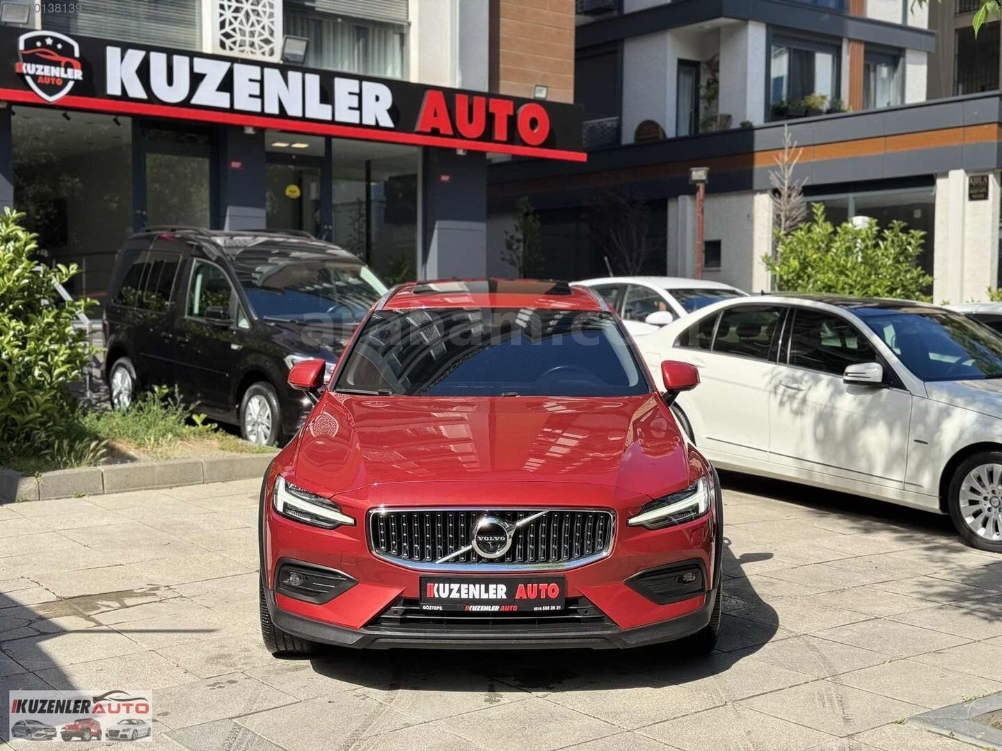 KUZENLER 2021 VOLVO V60 2.0 B4 AWD ISITMA SOĞUTMA HARMAN KARDON 1