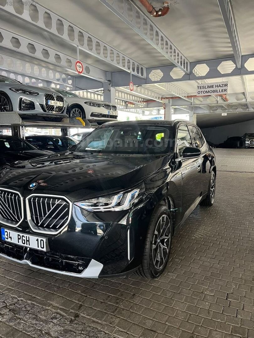 2025 BMW X3 20 xDrive X-Line Cam Tav Hatasız ORJ SIFIR AYARINDA 3