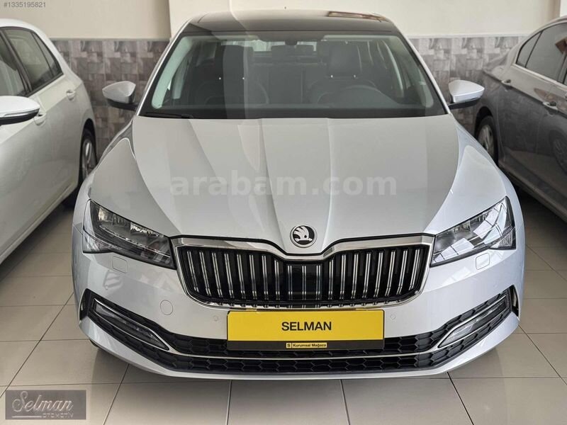 Galeriden Skoda SuperB 1.5 TSI Prestige 2023 Model Aksaray 28.000 km Gri