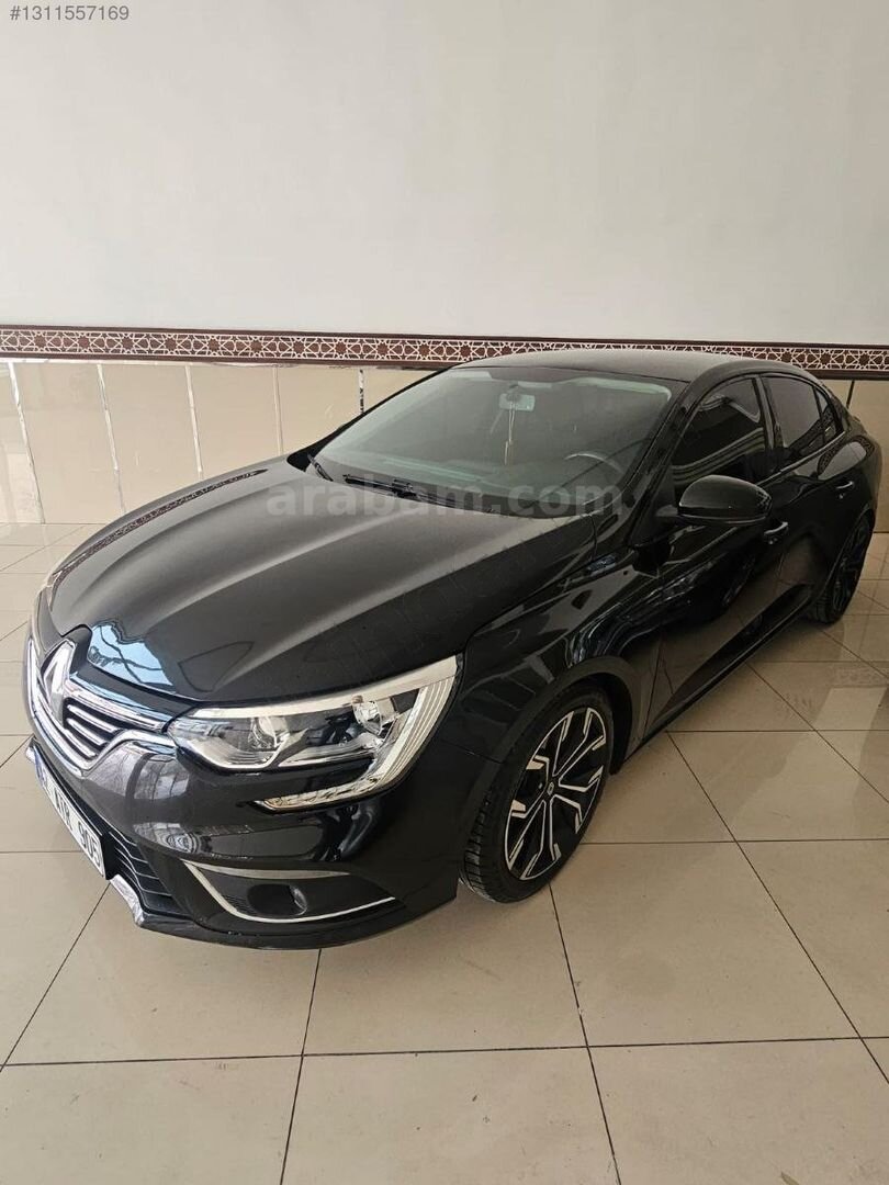 Galeriden Renault Megane 1.3 TCe Joy 2019 Model Konya 210.234 km Siyah 2