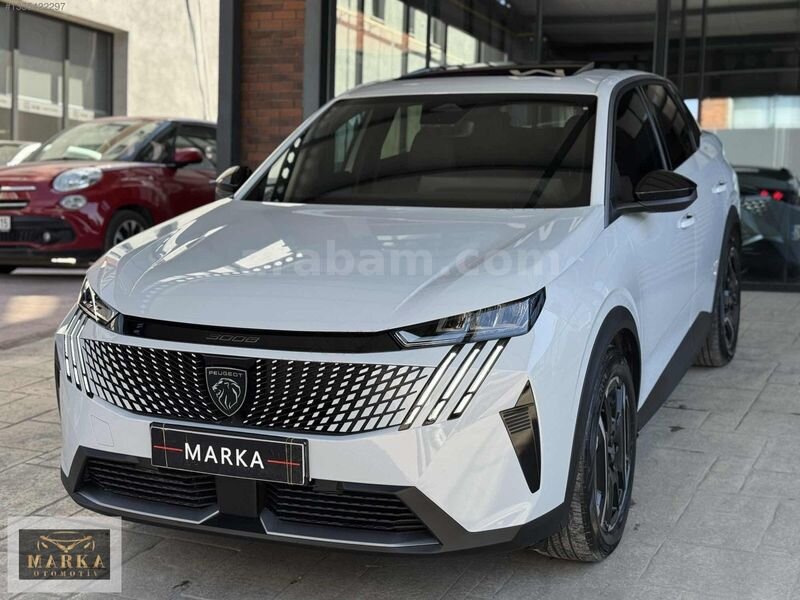 2024 MODEL 27 BİN KM BOYASIZ HATASIZ E 3008 CAM TAVAN