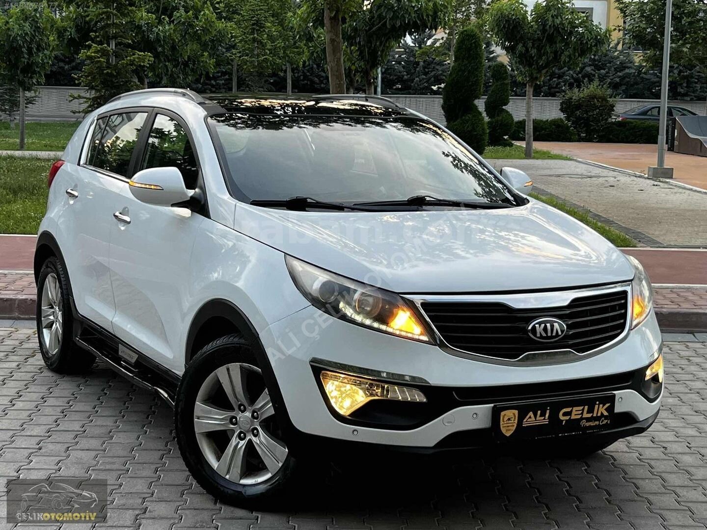 2013-KİA-SPORTAGE-CAMTAVAN-4KOLTUKISITMA-DEĞİŞENSİZ-GERİGÖRÜŞ 2