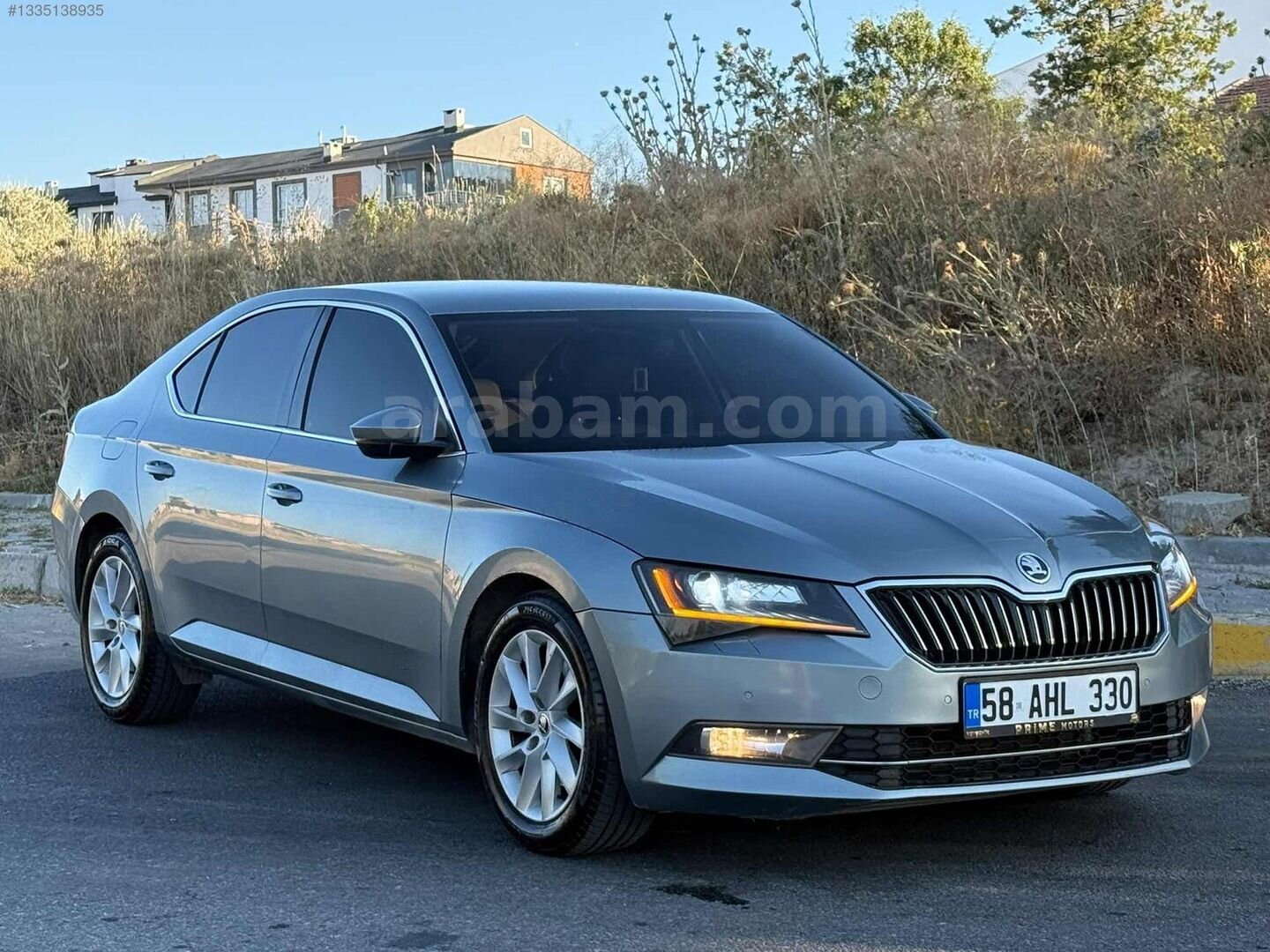 Galeriden Skoda SuperB 1.6 TDI Style 2018 Model Nevşehir 320.000 km Gri 4