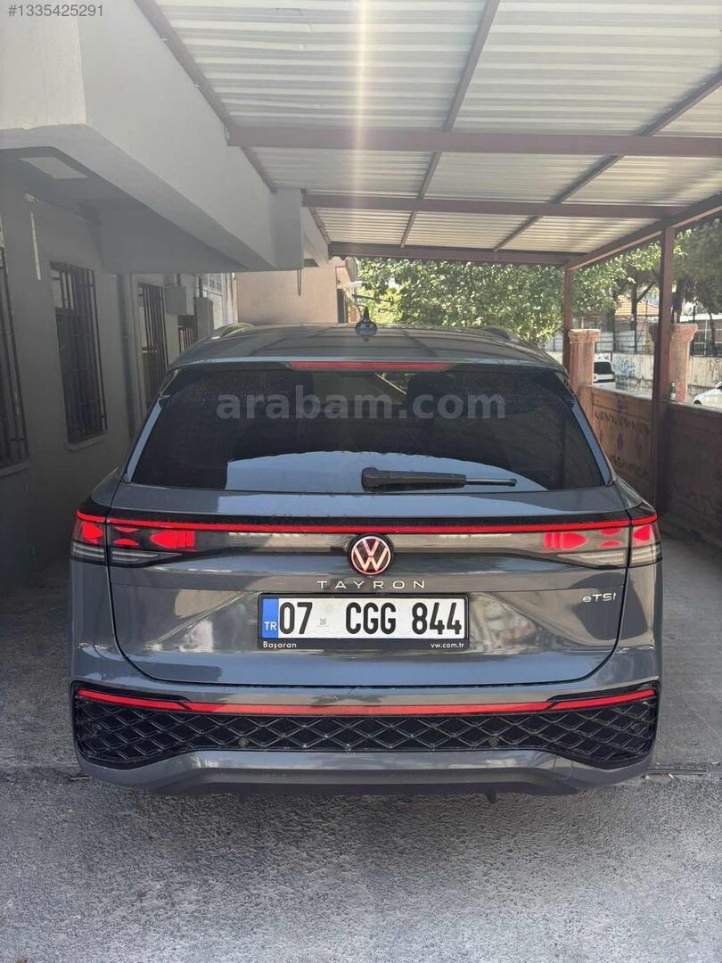 Galeriden Volkswagen Tayron 1.5 e-TSI R Line 2025 Model İstanbul 34.500 km Gri 4