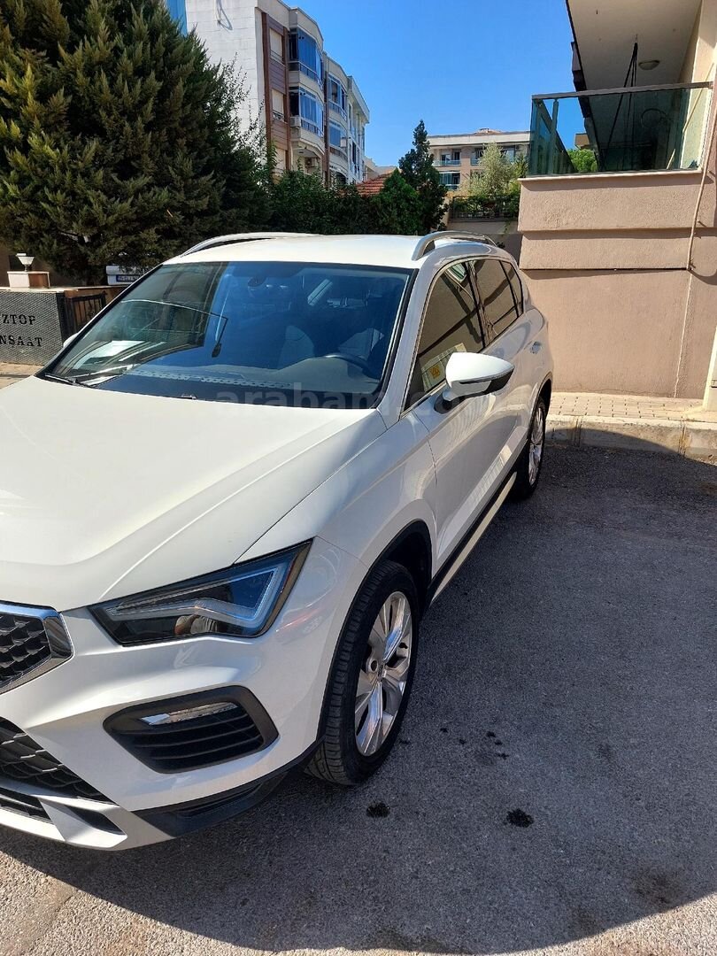 Sahibinden Özenle Kullanılmış Temiz Ateca 1.5 EcoTSI Xperience 2023 Model 2