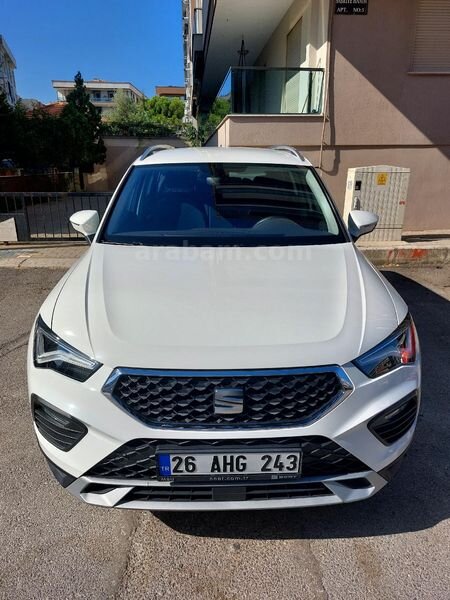 Sahibinden Özenle Kullanılmış Temiz Ateca 1.5 EcoTSI Xperience 2023 Model
