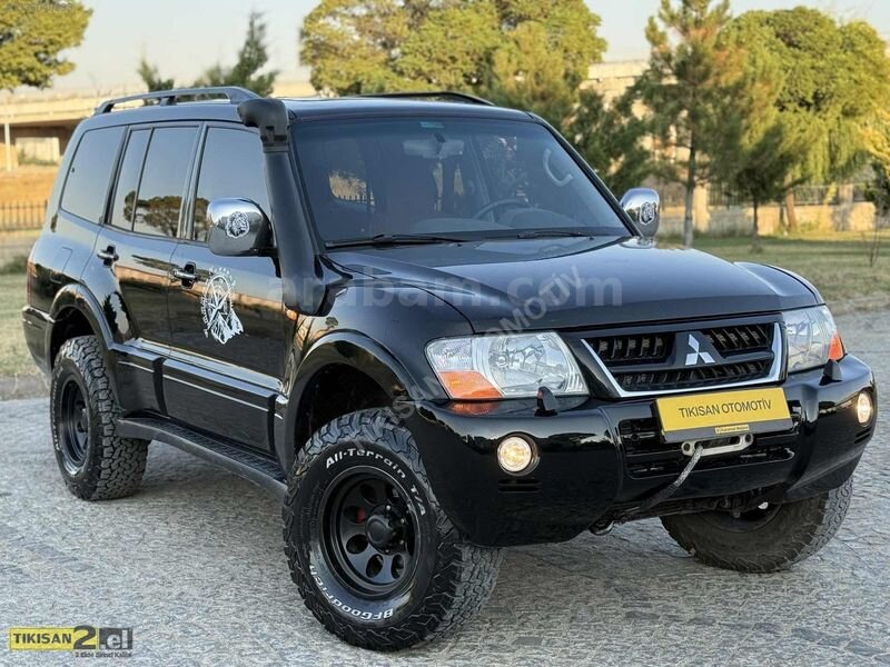 MİTSUBİSHİ PAJERO 3.2 DI-D EKSTRALI/K.KARTI VADE FARKSIZ TAKSİTL