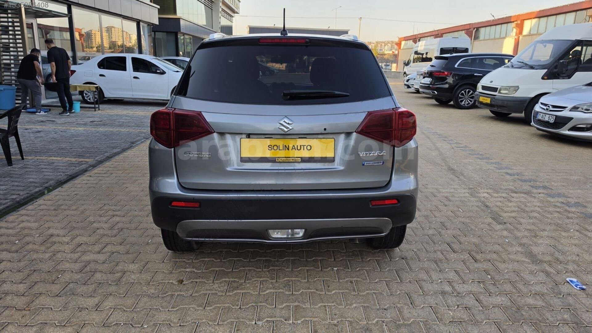 SOLİN AUTODAN İLK SAHİBİNDEN SERVİS BAKIMLI DÜŞÜK KM OTOMATİK 4
