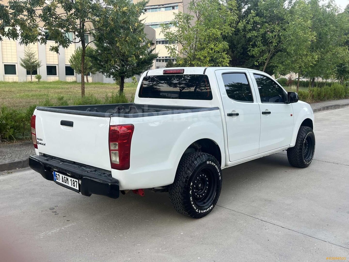 2017 ISUZU D MAX 131.500 KM DE 5