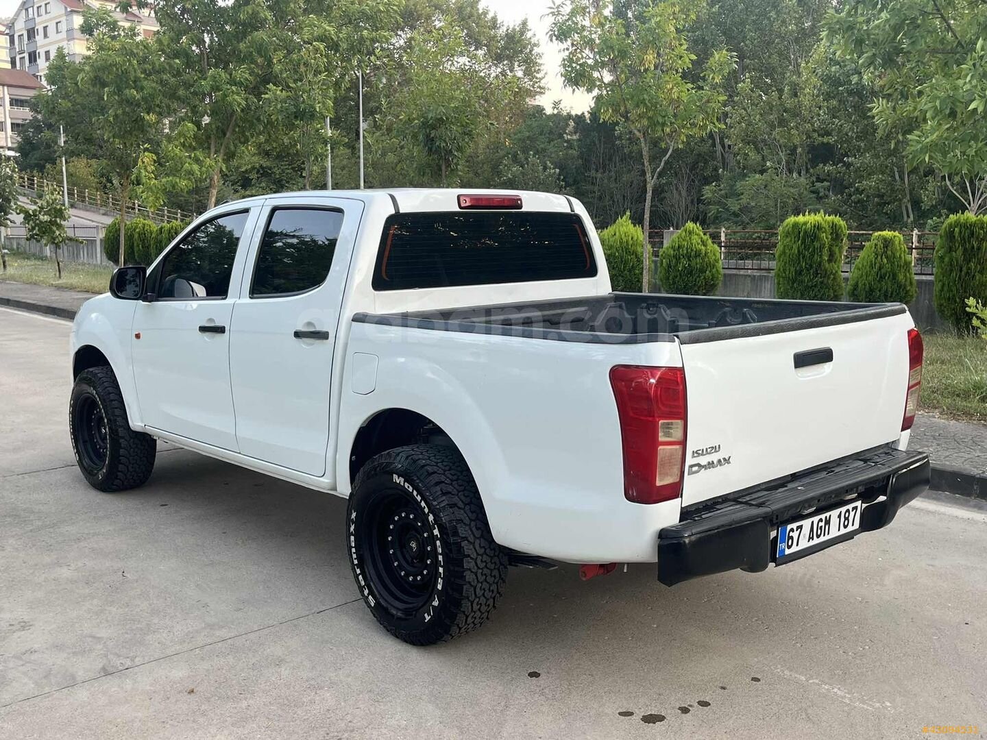 2017 ISUZU D MAX 131.500 KM DE 4