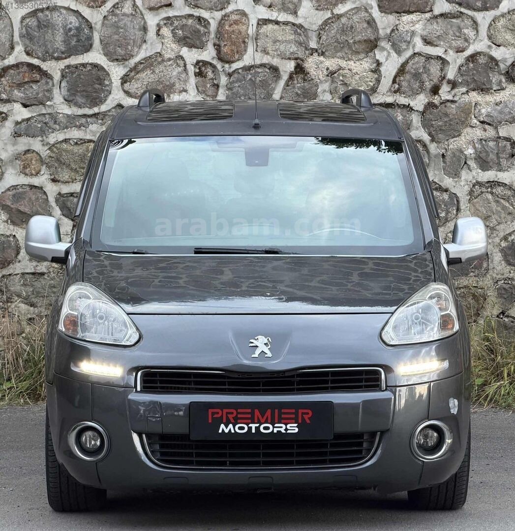 PREMİER MOTORS'DAN 2014 HATASIZ DEĞİŞENSİZ CAM TAVAN DİJ. KLİMA 2