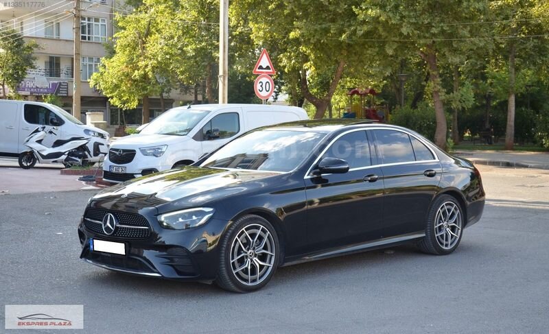EKSPRES PLAZA'DAN 2020 MERCEDES E 200 d AMG