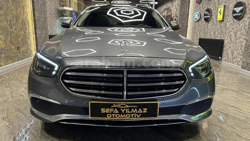 SEFA YILMAZ'DAN 2022 E200D EXCLUSİVE+VAKUM+TABA+RECARO+MKM PERDE