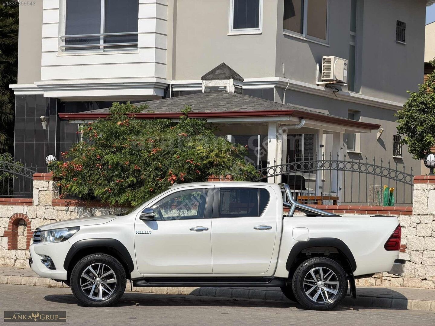 2017 TOYOTA HILUX 2.4 D-4D 4*2 ADVENTURE OTOMATİK HATASIZ 4