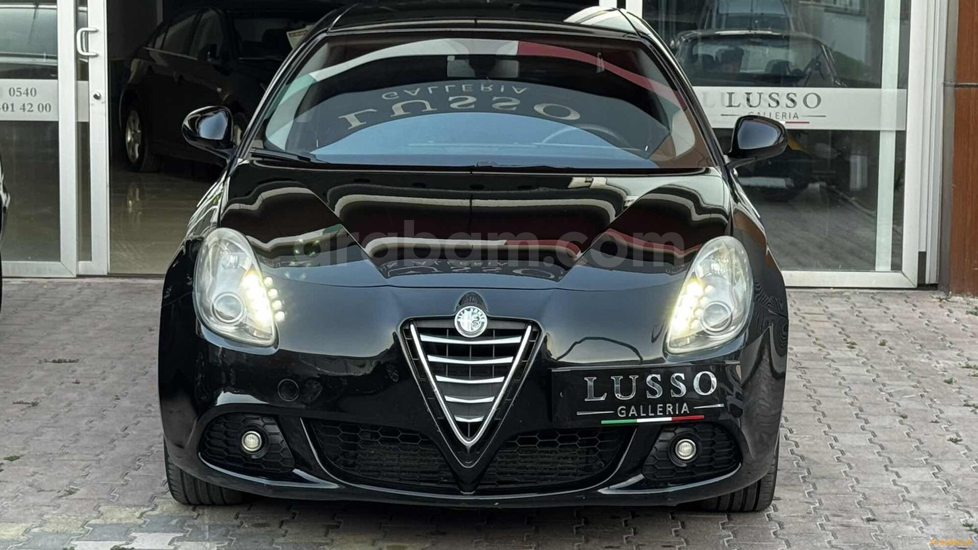Galeriden Alfa Romeo Giulietta 1.4 TB MultiAir Distinctive 2012 Model Konya 240.000 km Siyah 5