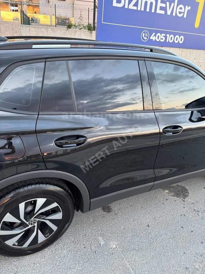 HATASIZ BOYASIZ 2026 / VW TİGUAN/ 1.5 E-TSI LİFE/ 11.000 KM DE 4