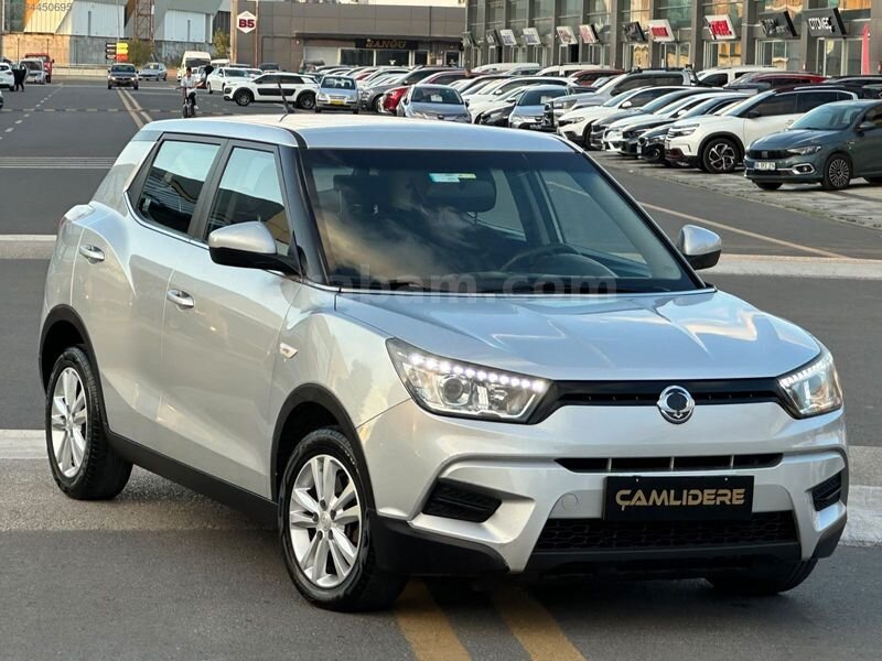 Galeriden KGM SsangYong Tivoli 1.6 G Modes 2015 Model Ankara 83.000 km Gri 1