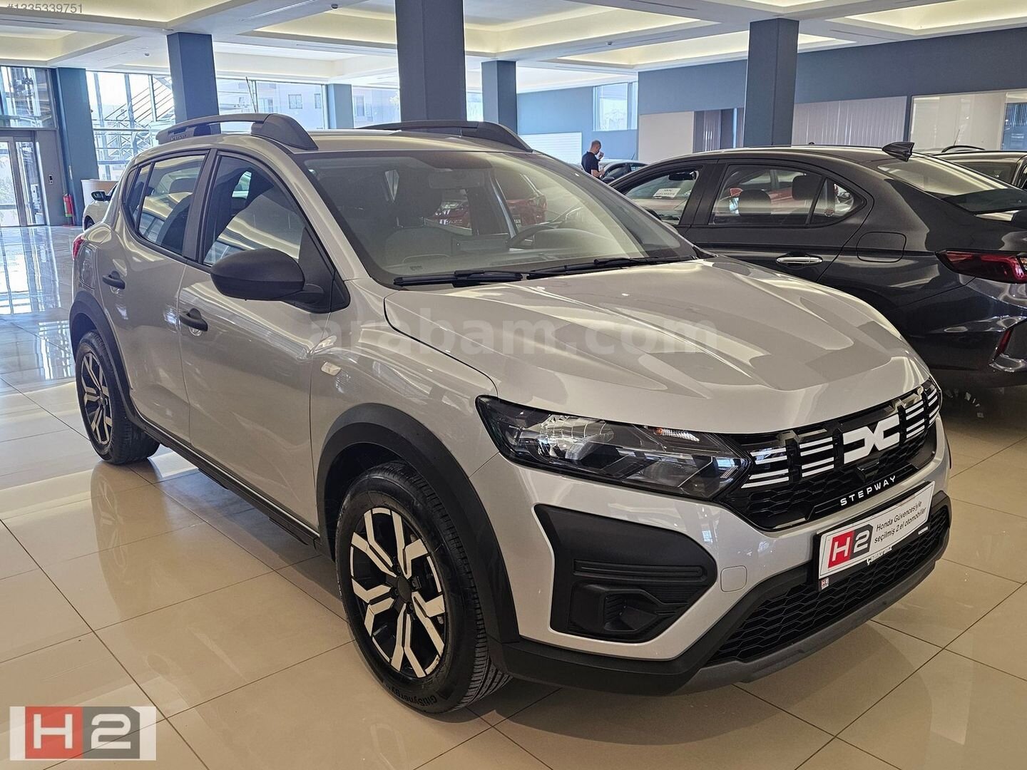ÇAMKIRAN H2 GAZİEMİR'den2023 Sandero Stepway 1.0 Tce Essential 3